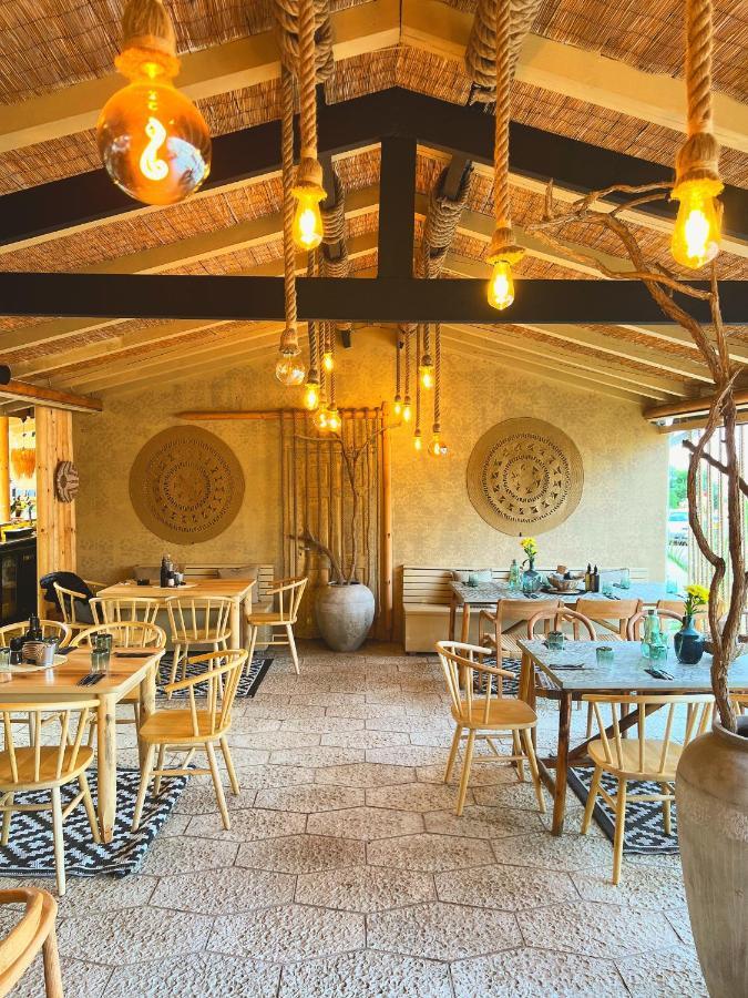 Friends Family Hotel 로제넷츠 외부 사진