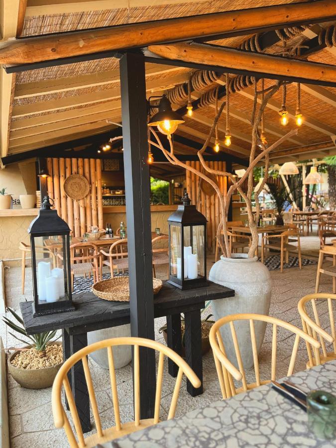Friends Family Hotel 로제넷츠 외부 사진